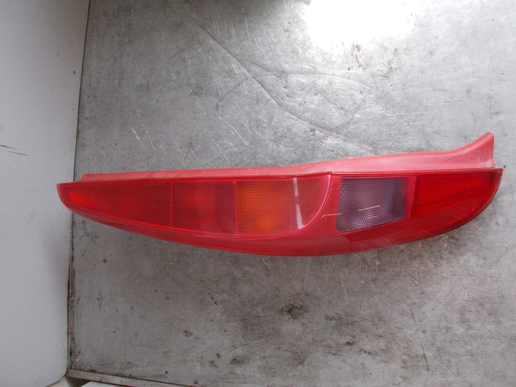 FIAT GRANDE PUNTO MK2 OS/ DRIVER SIDE REAR LIGHT 467638620