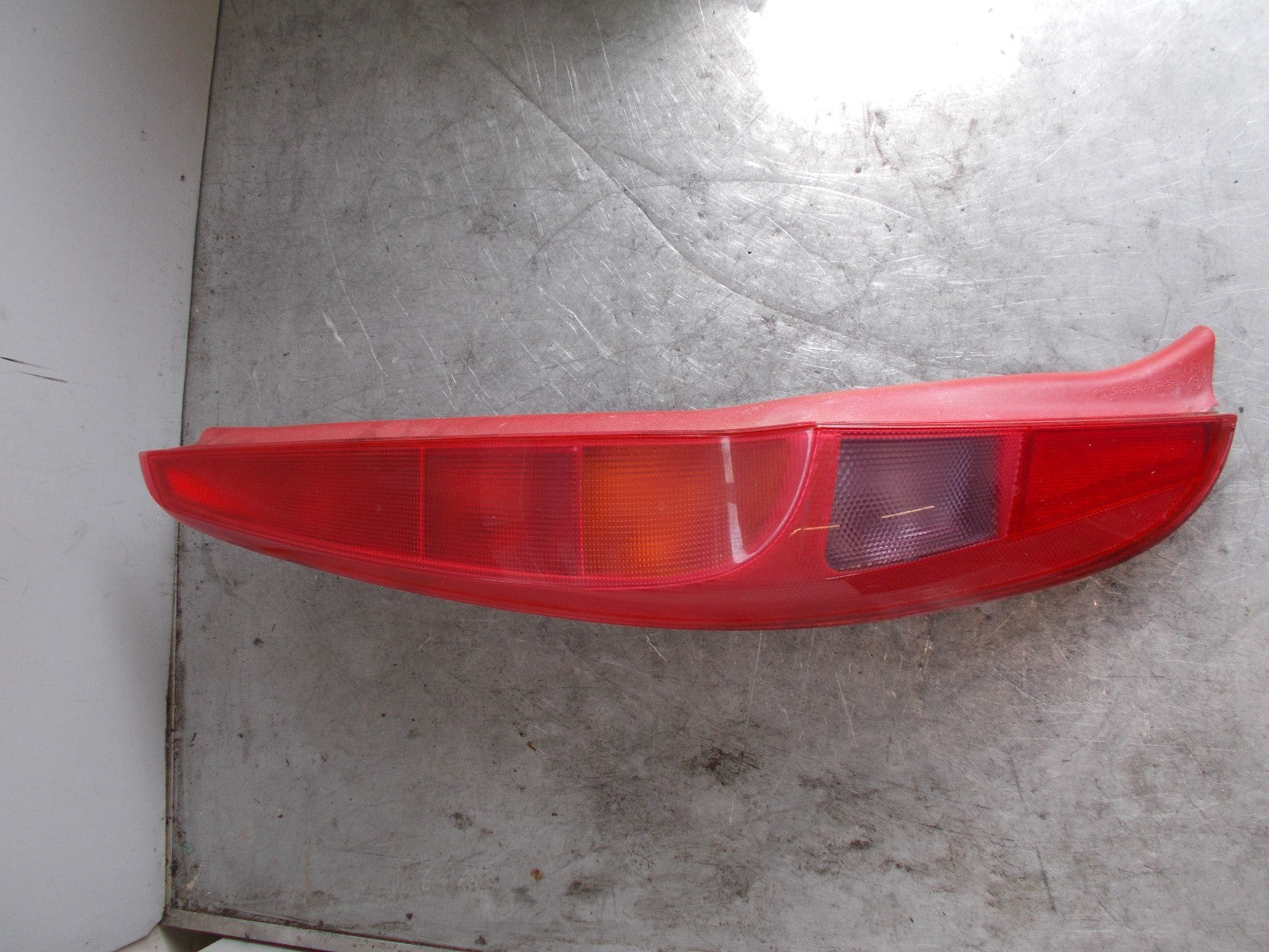 FIAT GRANDE PUNTO MK2 OS/ DRIVER SIDE REAR LIGHT 467638620