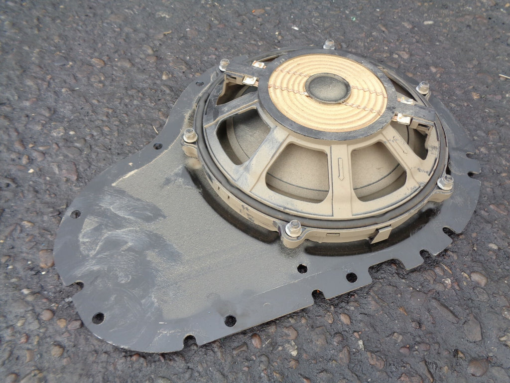 LAND ROVER DISCOVERY 3 SUBWOOFER UNIT SPEAKER   25-12179