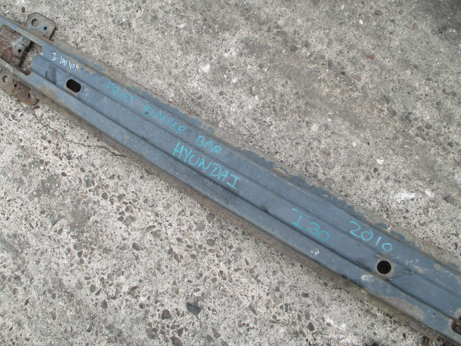 HYUNDAI I30 2010 FRONT IMPACT REINFORCEMENT CRASH BAR