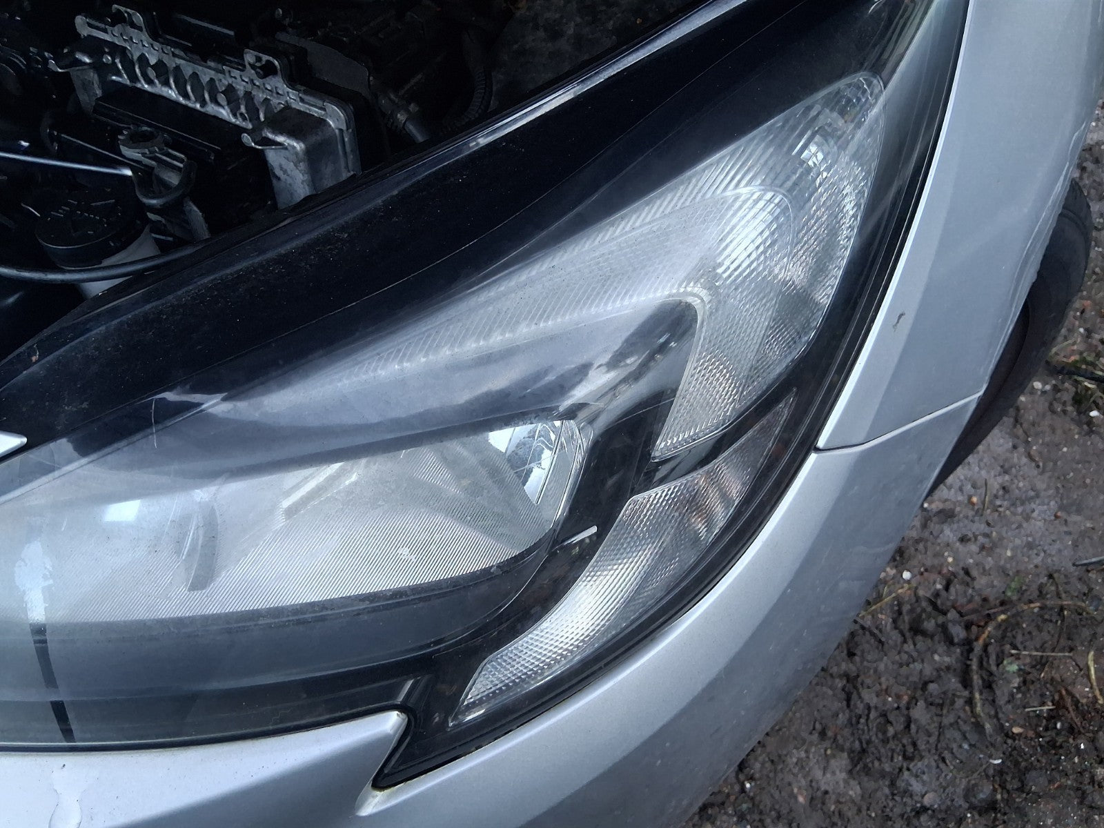 2018 VAUXHALL CORSA E CORSA VAN NSF PASSENGER SIDE FRONT LEFT HEADLIGHT 39108224