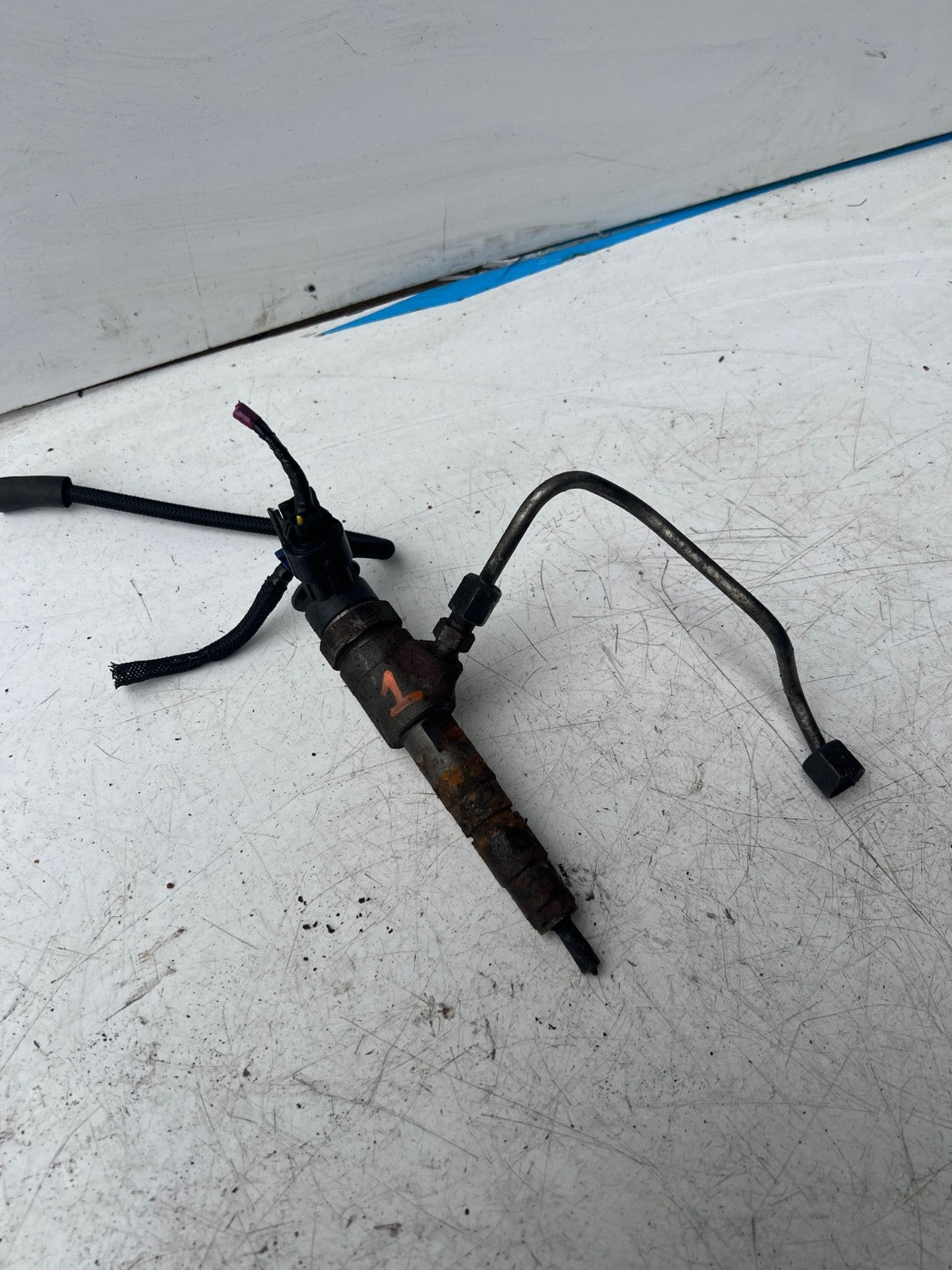 2016 FORD FIESTA MK7 1.6 TDCI DIESEL FUEL INJECTOR CV6Q9F593AA REF 1