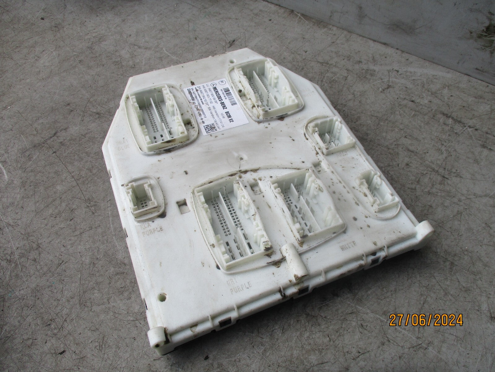 2021 MERCEDES BENZ SPRINTER W907 BCM BODY CONTROL MODULE A9079000806