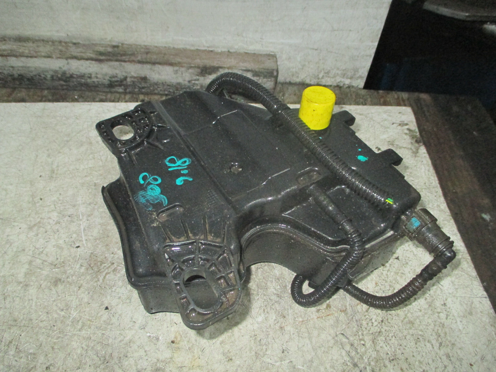 PEUGEOT 308 MK2 2018 1.6 DIESEL FUEL ADDITIVE DOSING TANK 9800323880