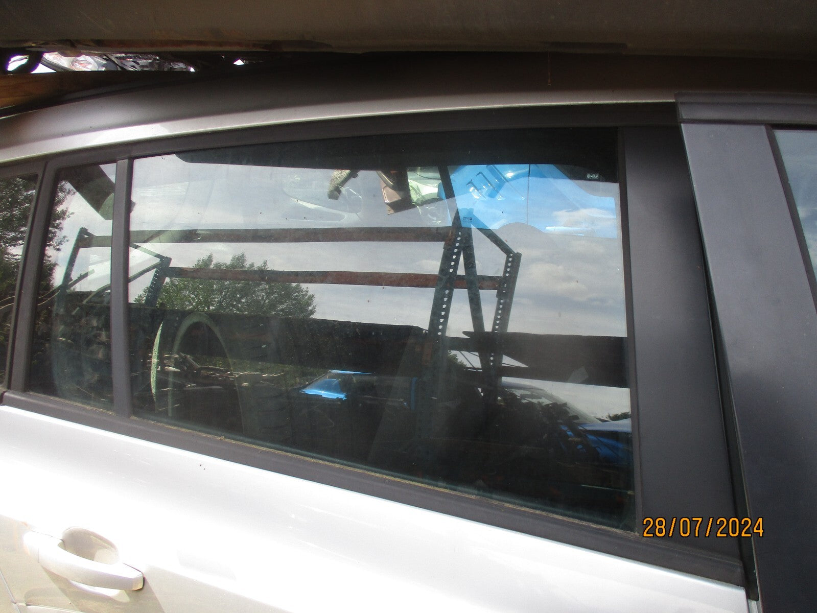 VAUXHALL ZAFIRA C 2017 OSR DRIVER SIDE REAR MAIN WINDOW GLASS