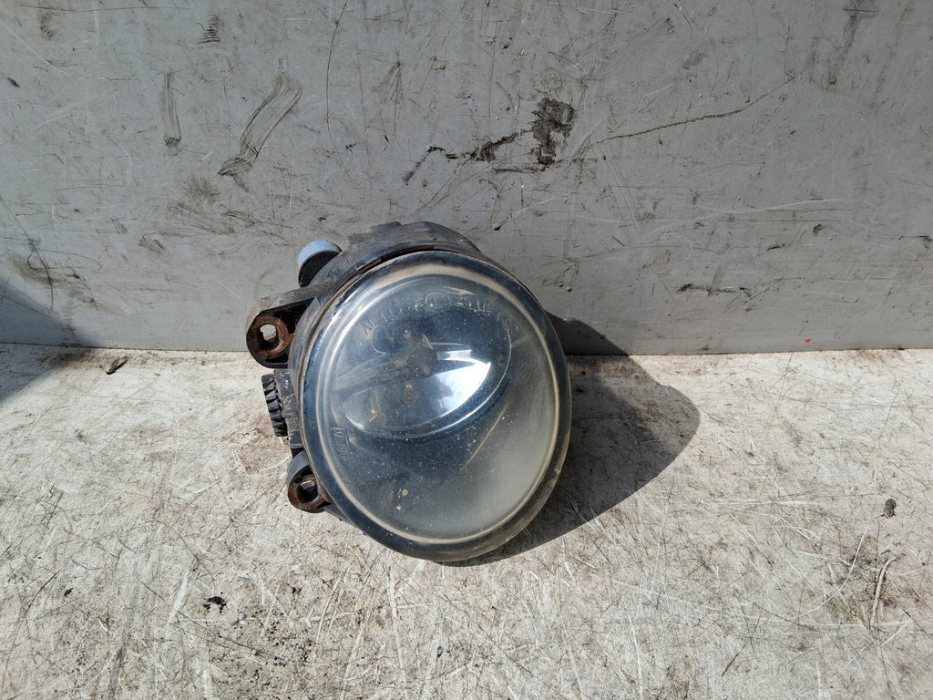 2010 BMW 5 SERIES F10 OSF DRIVER SIDE FRONT RIGHT FOG LIGHT 63177839866