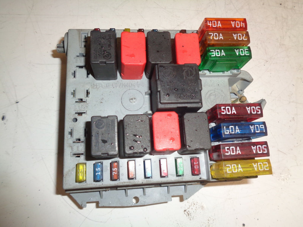 FIAT PUNTO MK2 FUSE BOX RELAY BSI 46778448