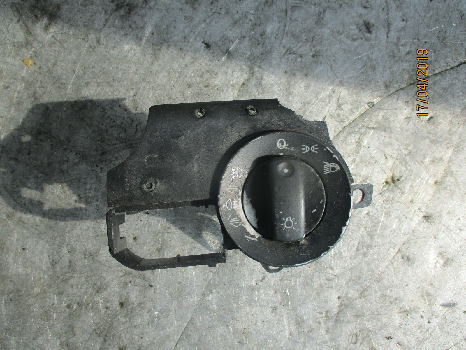 AUDI A4 B6 HEADLIGHT LEVEL ADJUSTMENT CONTROL SWITCHES 8E2853190R