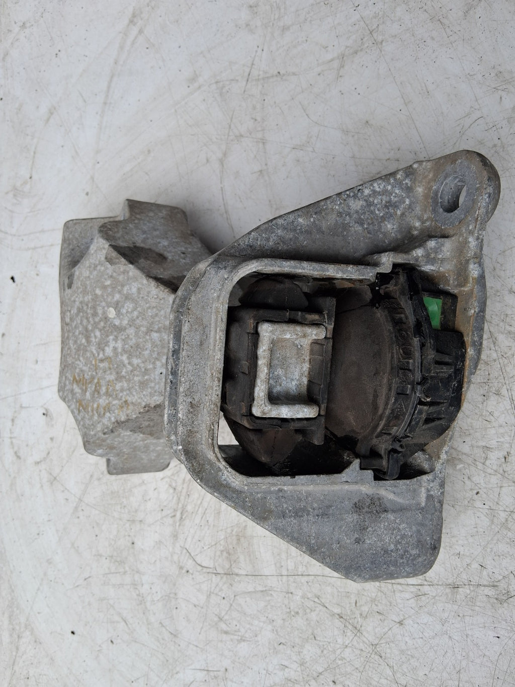 2017 NISSAN MICRA K14 0.9 PETROL OSF DRIVER SIDE FRONT ENGINE MOUNT