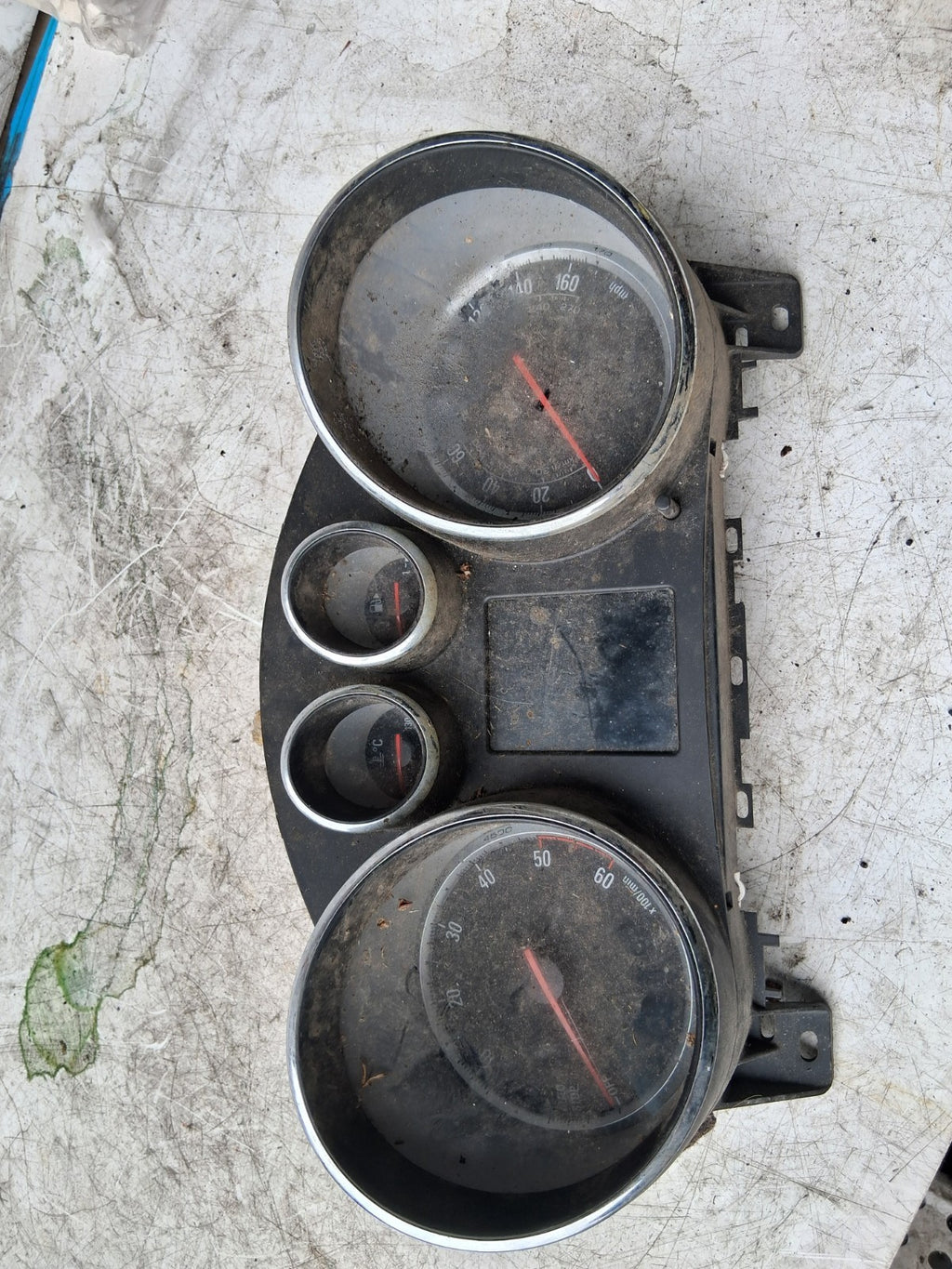 VAUXHALL ASTRA J 2013 1.6 DIESEL SPEEDO SPEEDOMETER INSTRUMENT CLUSTER 13460586