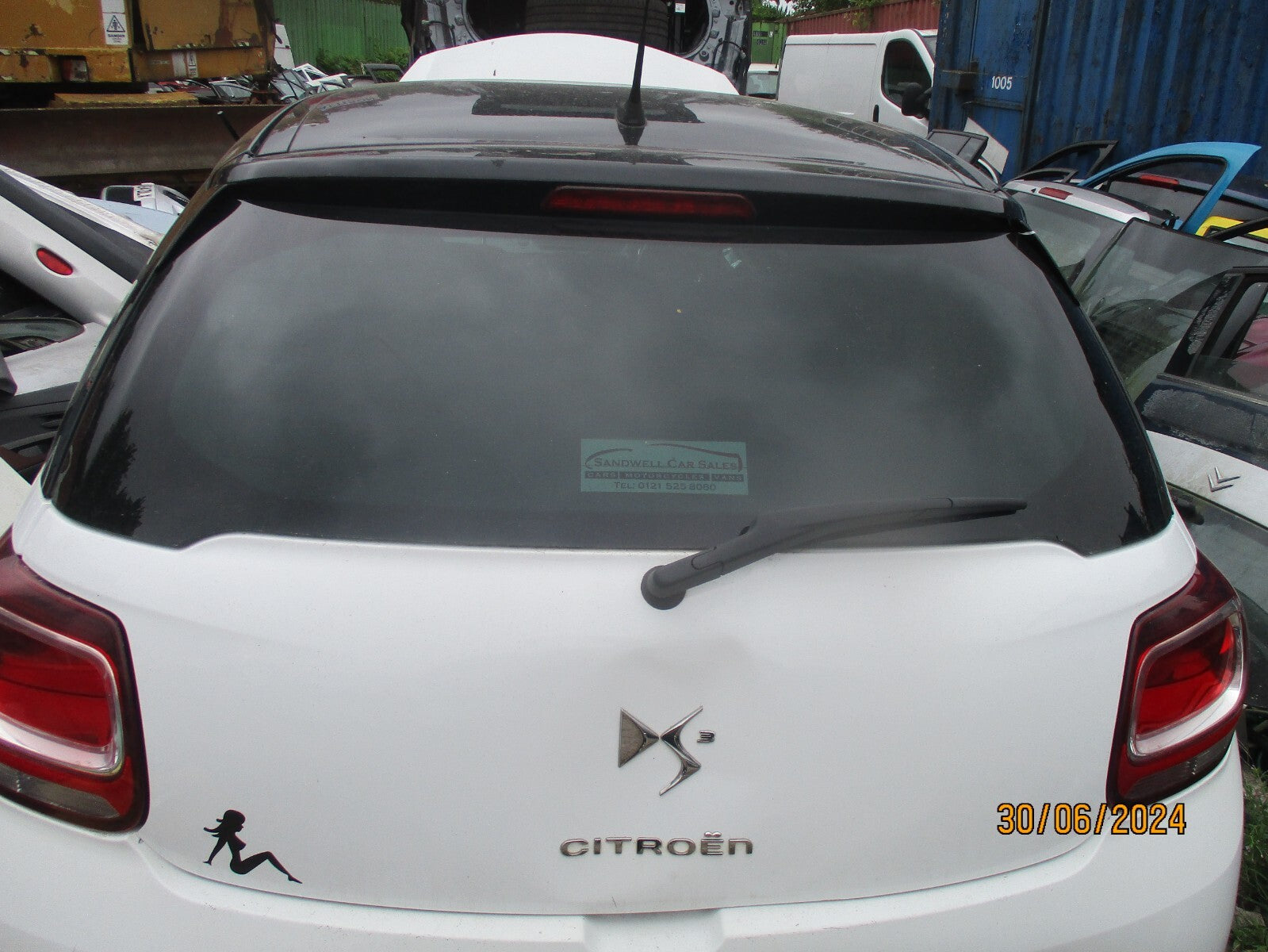 2011 CITROEN DS3 REAR COMPLETE TAILGATE BOOTLID POLAR WHITE EWP