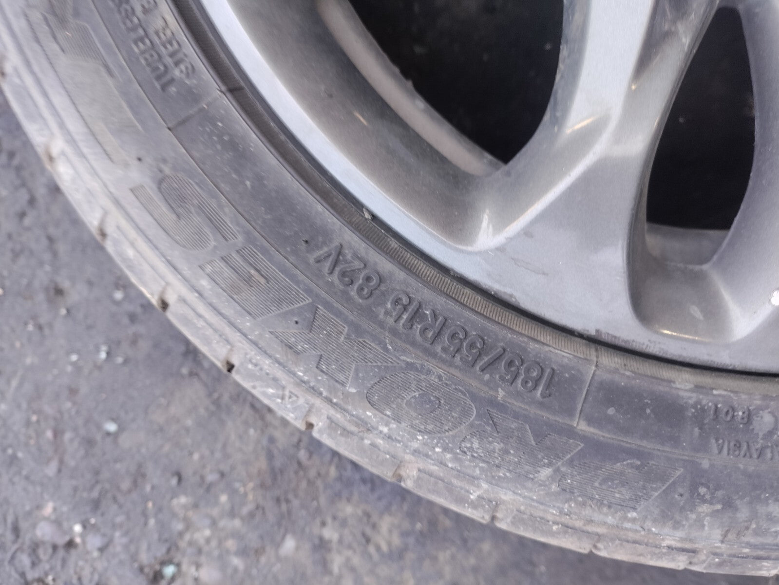 FIAT 500 2014 15 INCH ALLOY WHEEL WITH TYRE 185/55R15