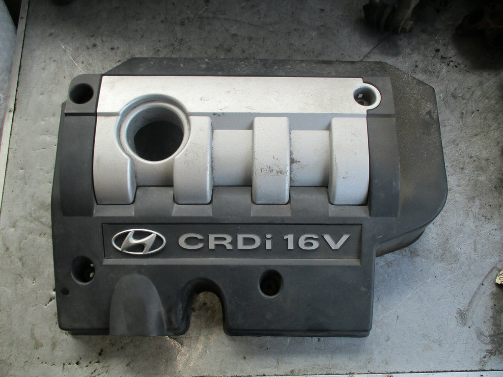HYUNDA SANTA FE MK1 2.0 DIESEL ENGINE TOP PLASTIC COVER 2924027101
