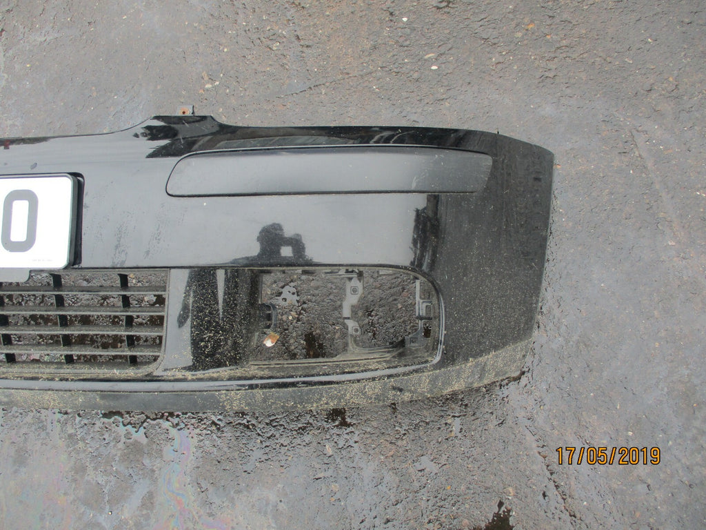 VW VOLKSWAGEN GOLF MK5 FRONT BUMPER BLACK DAMAGED