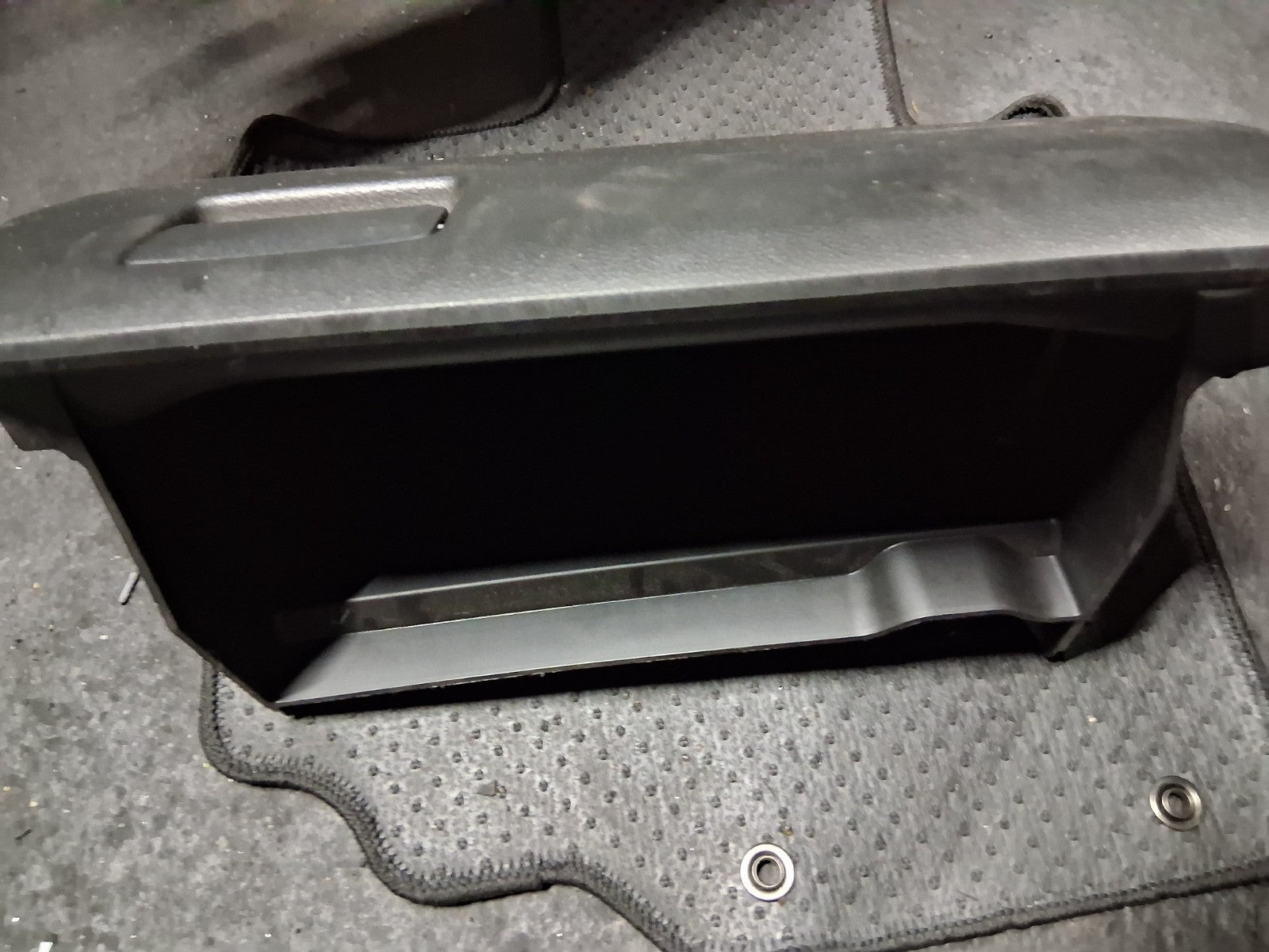 2022 SUZUKI VITARA MK4 GLOVE BOX FRONT STORAGE COMPARTMENT 7341054P005PK