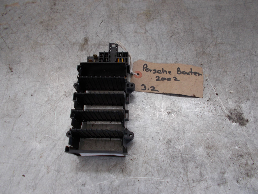 PORSCHE BOXSTER 2002 3.2 PETROL FUSE BOX 96-04