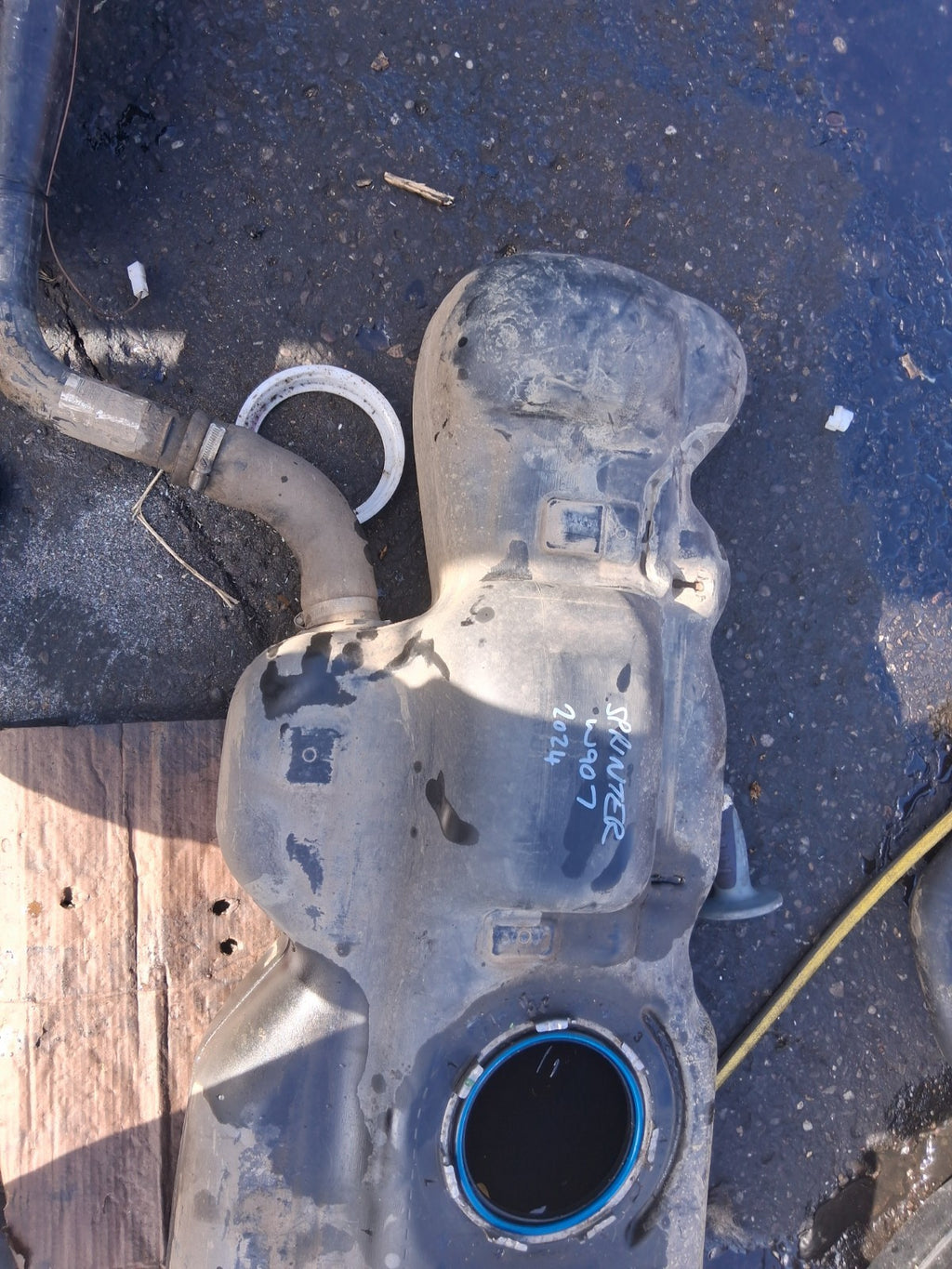 2024 MERCEDES BENZ SPRINTER W907 FUEL TANK A9074712200 A9074712700