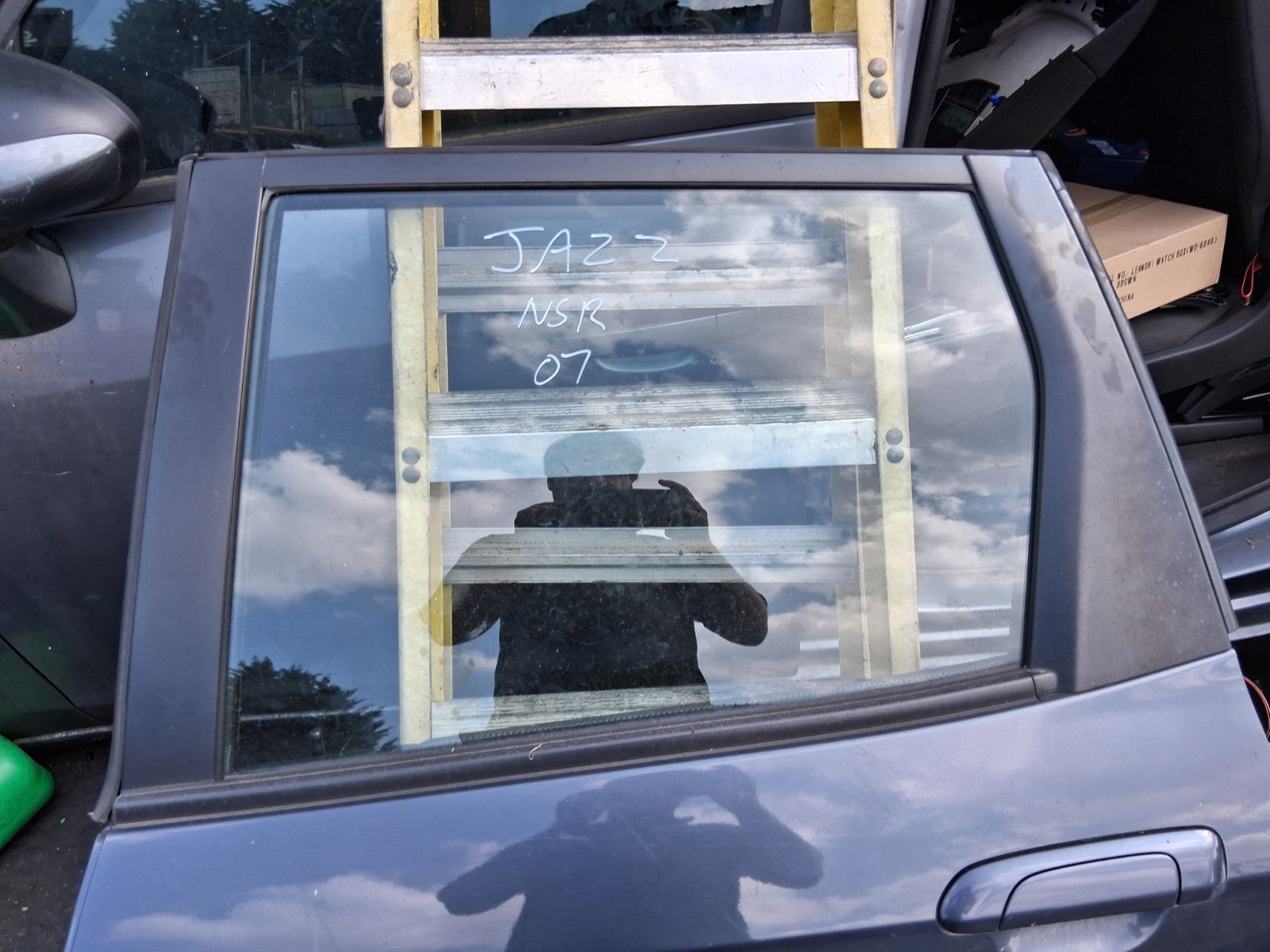 2007 HONDA JAZZ MK2 NSR PASSENGER SIDE REAR LEFT COMPLETE DOOR BLUE