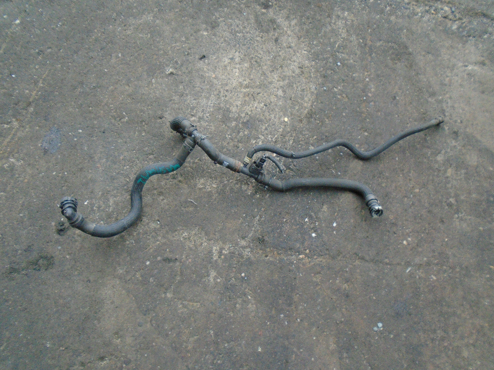NISSAN QASHQAI J11 2018 1.5 DCI COOLANT WATER PIPE 21576HV80A