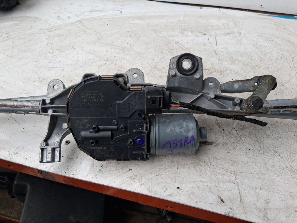 2013 VAUXHALL ASTRA J ESTATE FRONT WINDSCREEN WIPER MOTOR LINKAGE 3397021006