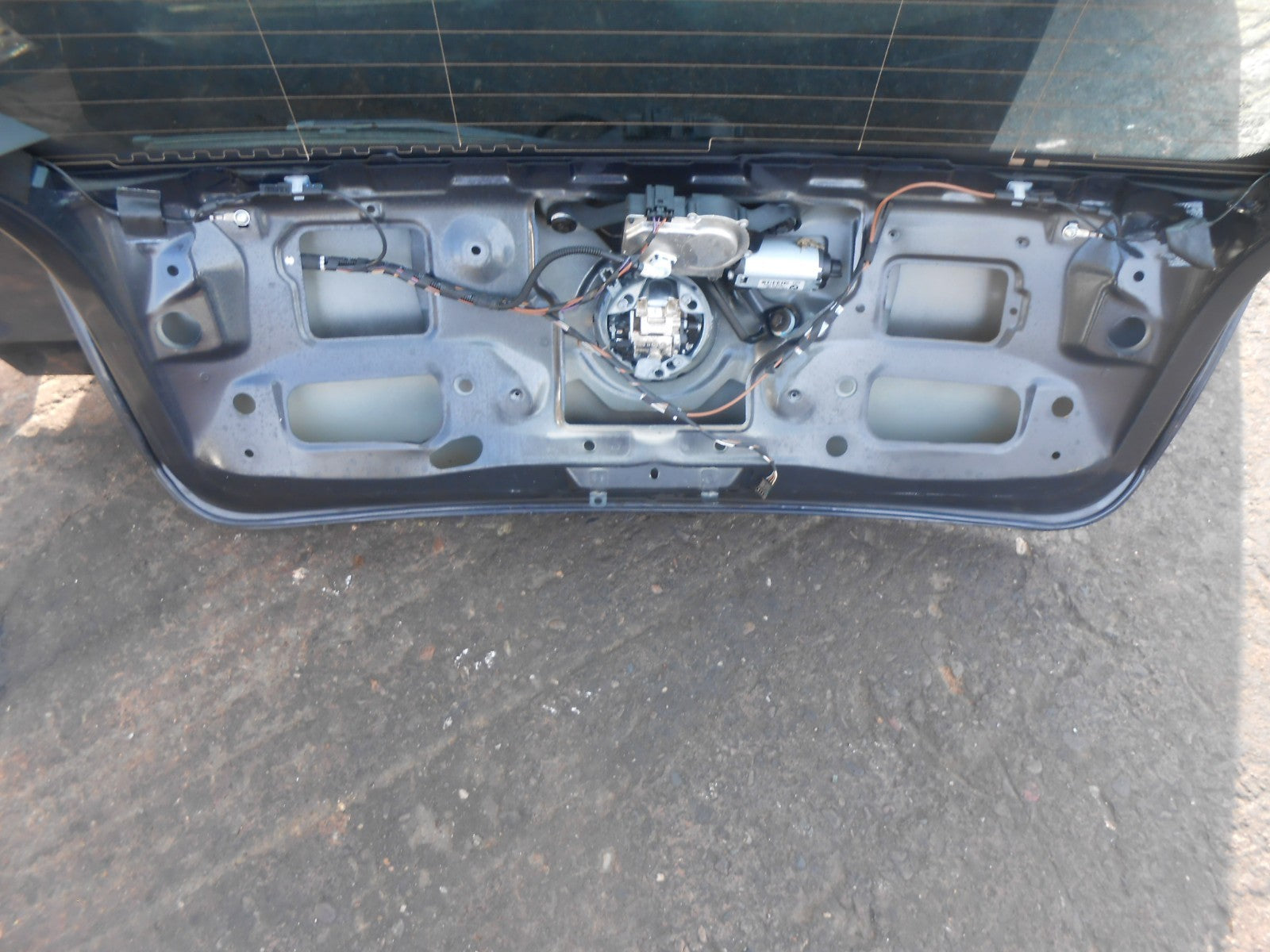 BMW 1 SERIES E87 2005 BARE BOOTLID TAILGATE A35/5 MONACOBLAU METALLIC