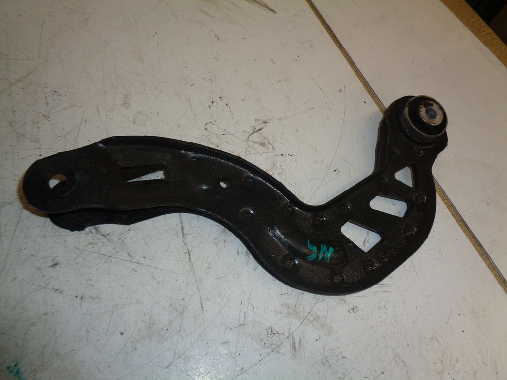 MERCEDES 2018 A CLASS W176 NSR PASSENGER SIDE REAR CONTROL ARM A2463501006