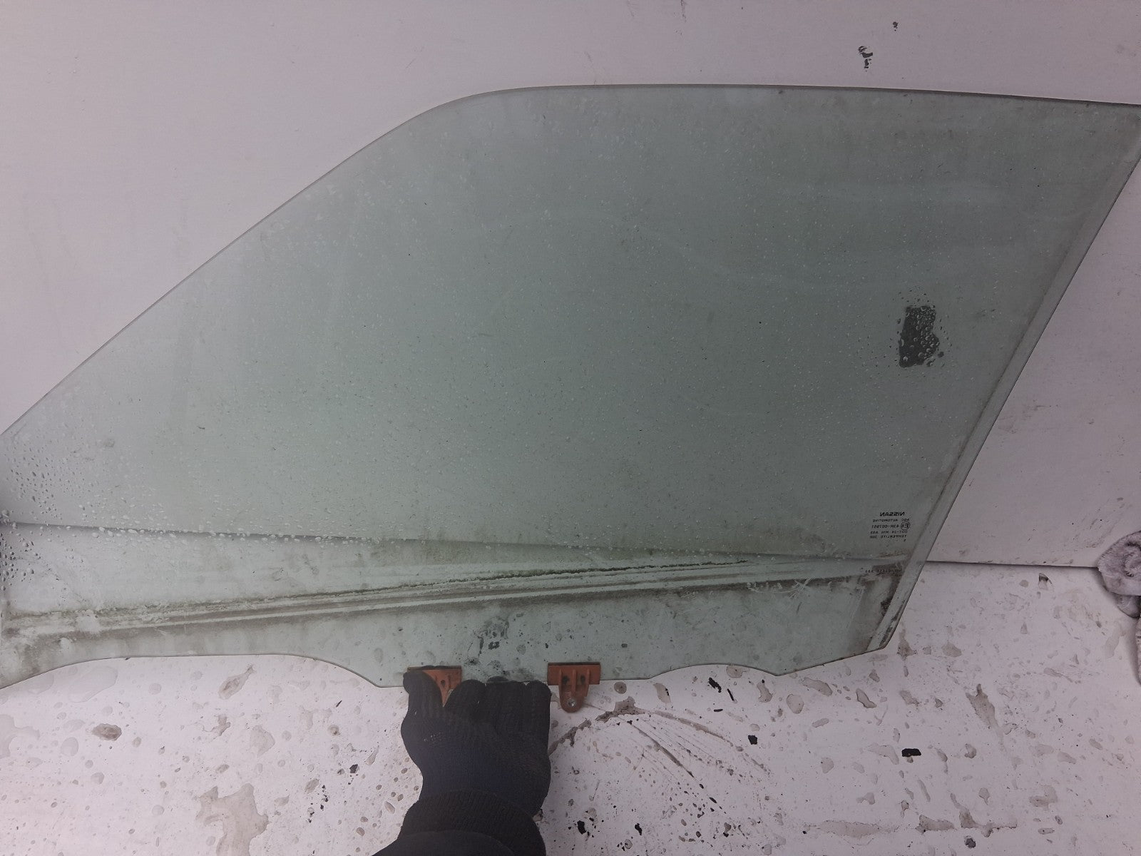 NISSAN JUKE 2016 FRONT LEFT PASSENGER SIDE NSF GLASS PANEL WINDOW