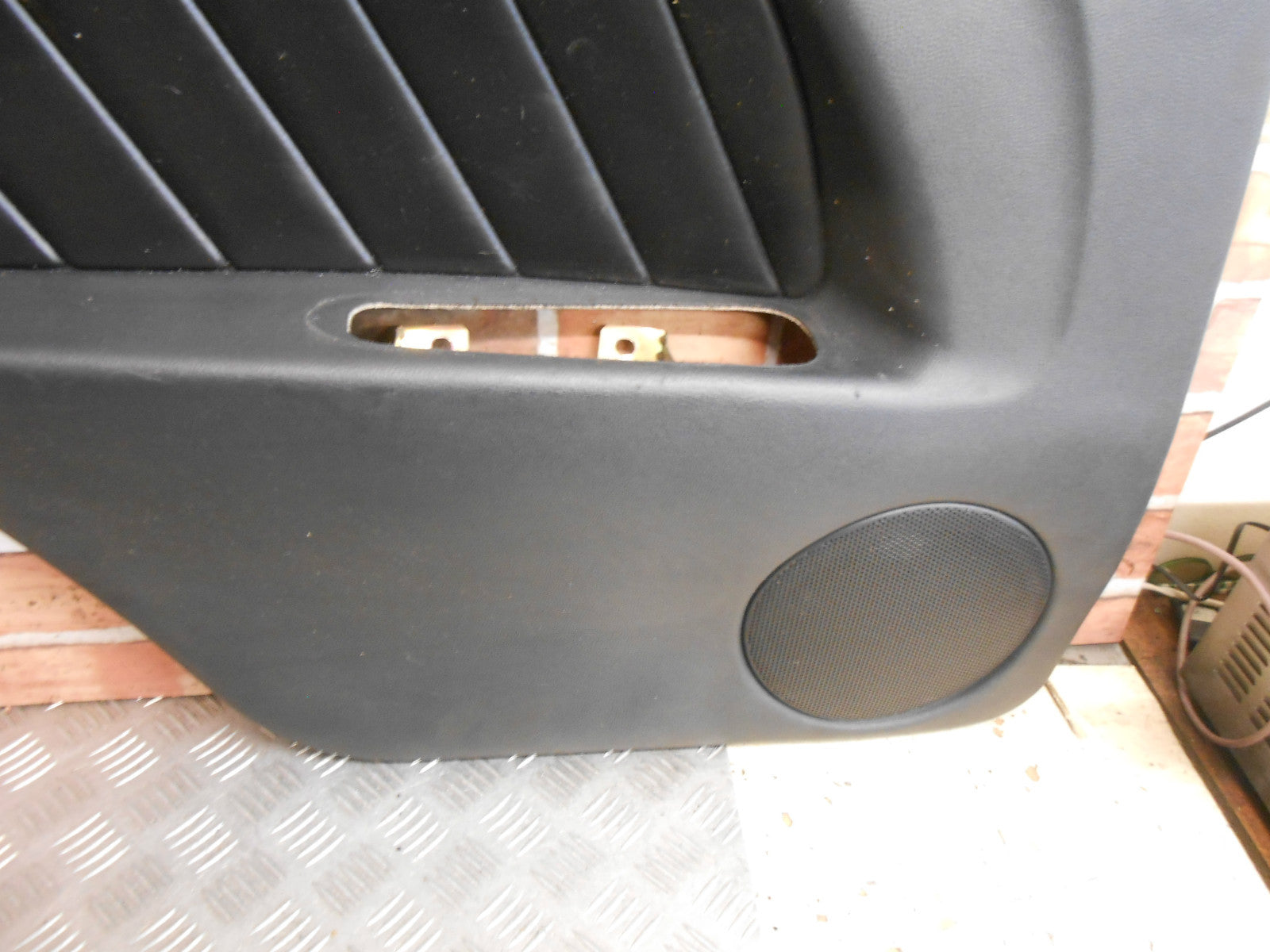 ALFA ROMEO 156 2004 NSR PASSENGER SIDE REAR INTERIOR DOOR CARD LEATHER PANEL