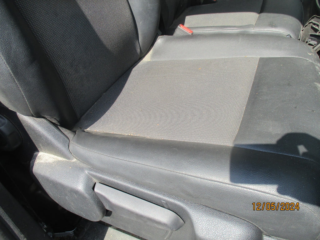 VAUXHALL VIVARO MK3 C 2020 OSF DRIVER SIDE FRONT COMPLETE SEAT HALF LEATHER
