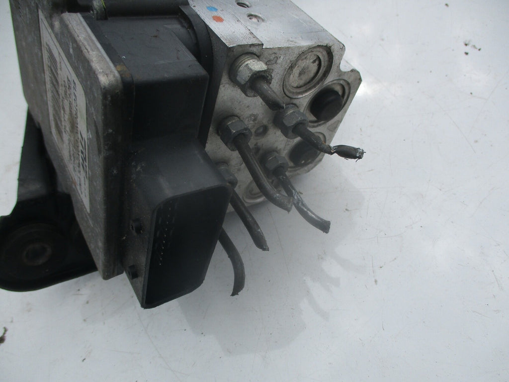 VAUXHALL VECTRA C 2003 2.0 DTI ABS PUMP 13664001 54084676A