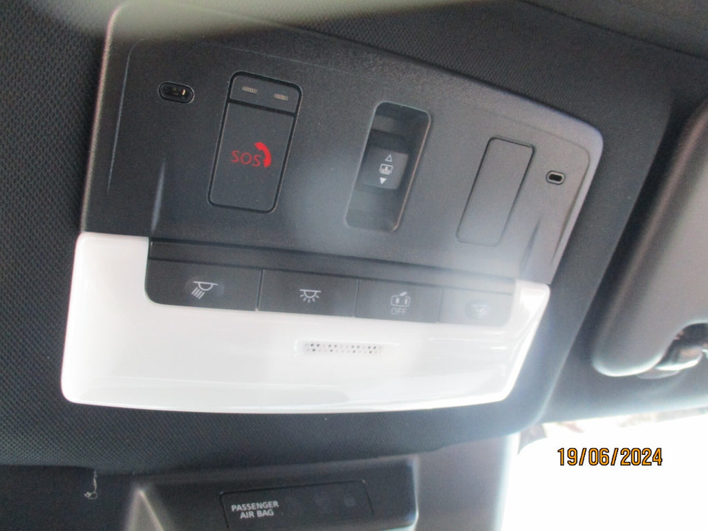 NISSAN QASHQAI J12 MK3 2023 FRONT INTERIOR ROOF READING LIGHT