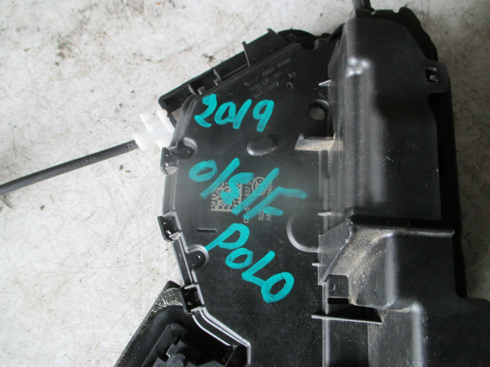 VOLKSWAGEN POLO 2019 AW OSF FRONT DRIVER SIDE DOOR LOCK MECHANISM