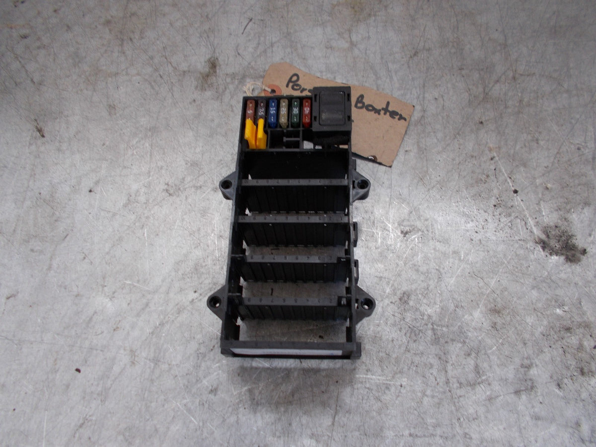 PORSCHE BOXSTER 2002 3.2 PETROL FUSE BOX 96-04
