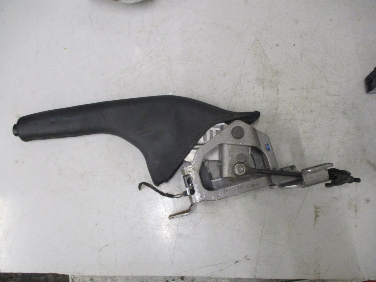 SKODA YETI 5L 2014 HAND BRAKE PARKING LEVER HANDLE 1Z2711303