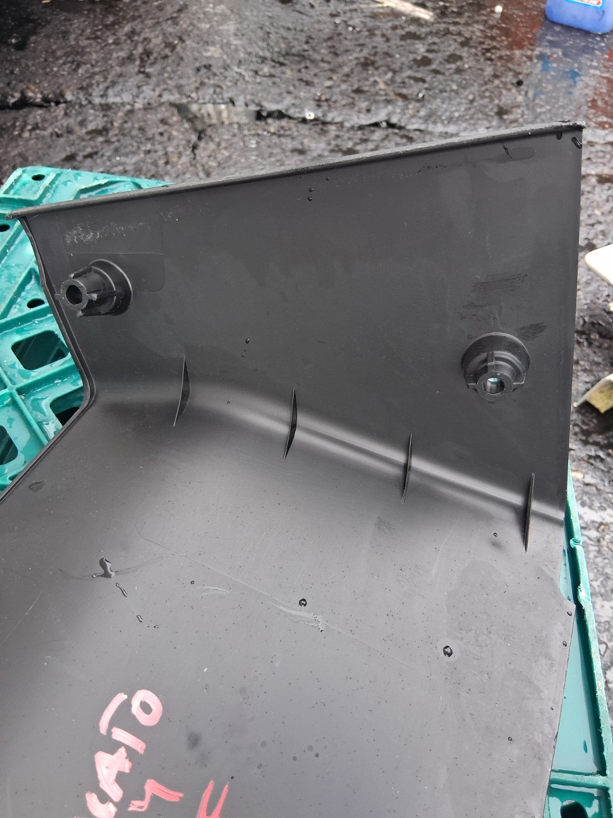 2024 FIAT DUCATO MK3 OS DRIVER SIDE FRONT RIGHT LOWER B PILLAR TRIM 1306467070