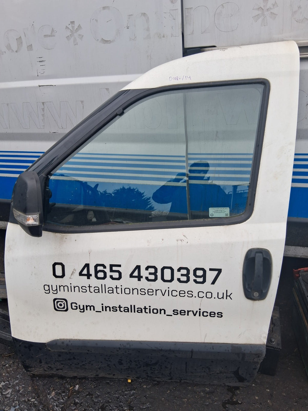 2013 FIAT DOBLO MK2 NSF PASSENGER SIDE FRONT LEFT COMPLETE DOOR WITH WING MIRROR