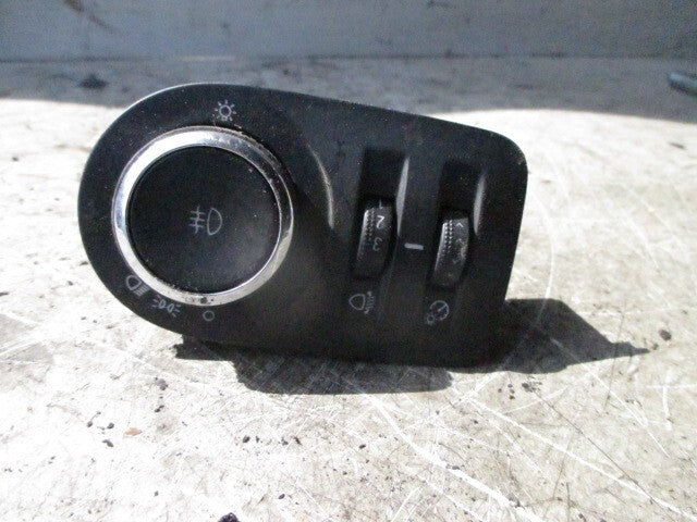 VAUXHALL CORSA E 2017 HEADLIGHT LIGHT AIM ADJUST CONTROL SWITCH DIAL 13470451