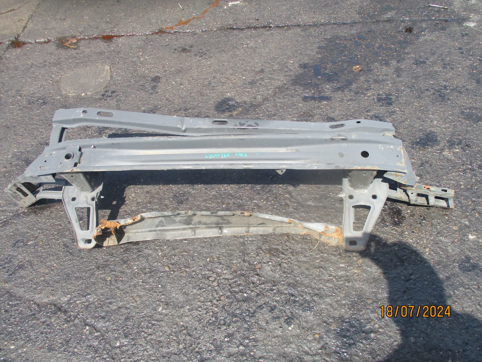 2021 VOLKSWAGEN CRAFTER MAN TGE MK2 FRONT BUMPER CRASH REINFORCEMENT BAR DAMAGED