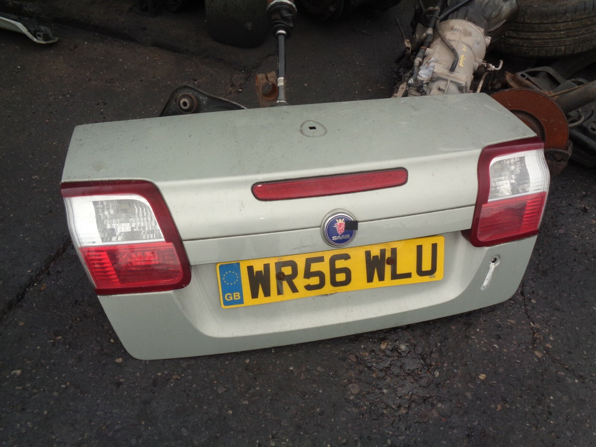 SAAB 93 9-3 CONVERTIBLE 2006 REAR BOOTLID HATCHBACK COMPLETE SILVER 293