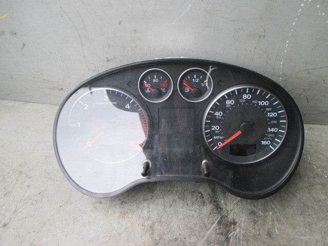 AUDI A3 2006 TYPE 8P SPEEDOMETER INSTRUMENT CLUSTER 8P0920951A