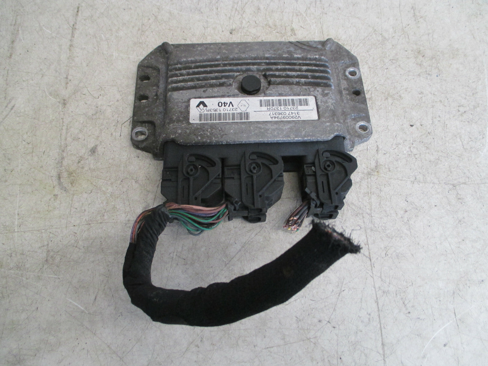 RENAULT MEGANE MK3 2013 1.6 PETROL ECU ENGINE CONTROL MODULE UNIT 237101370R