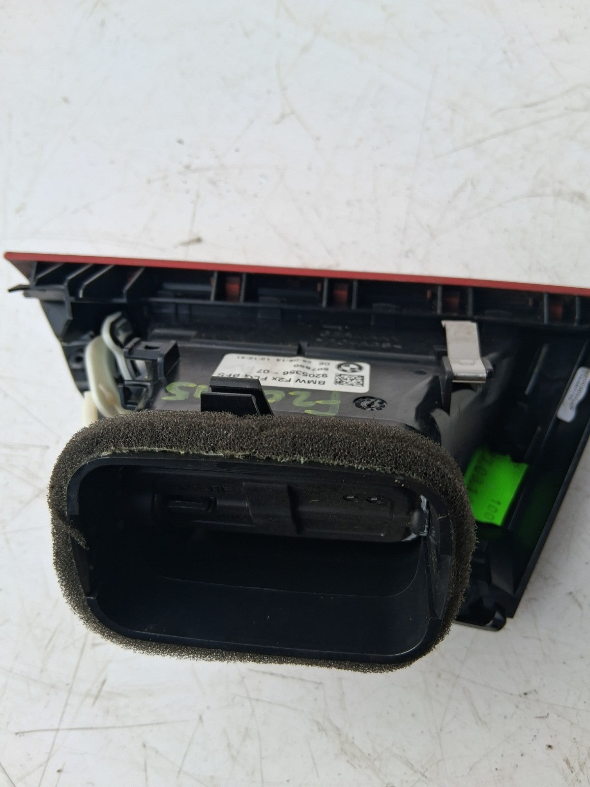 BMW 1 SERIES F20 2015 DASHBOARD AIR VENT RED 920535607
