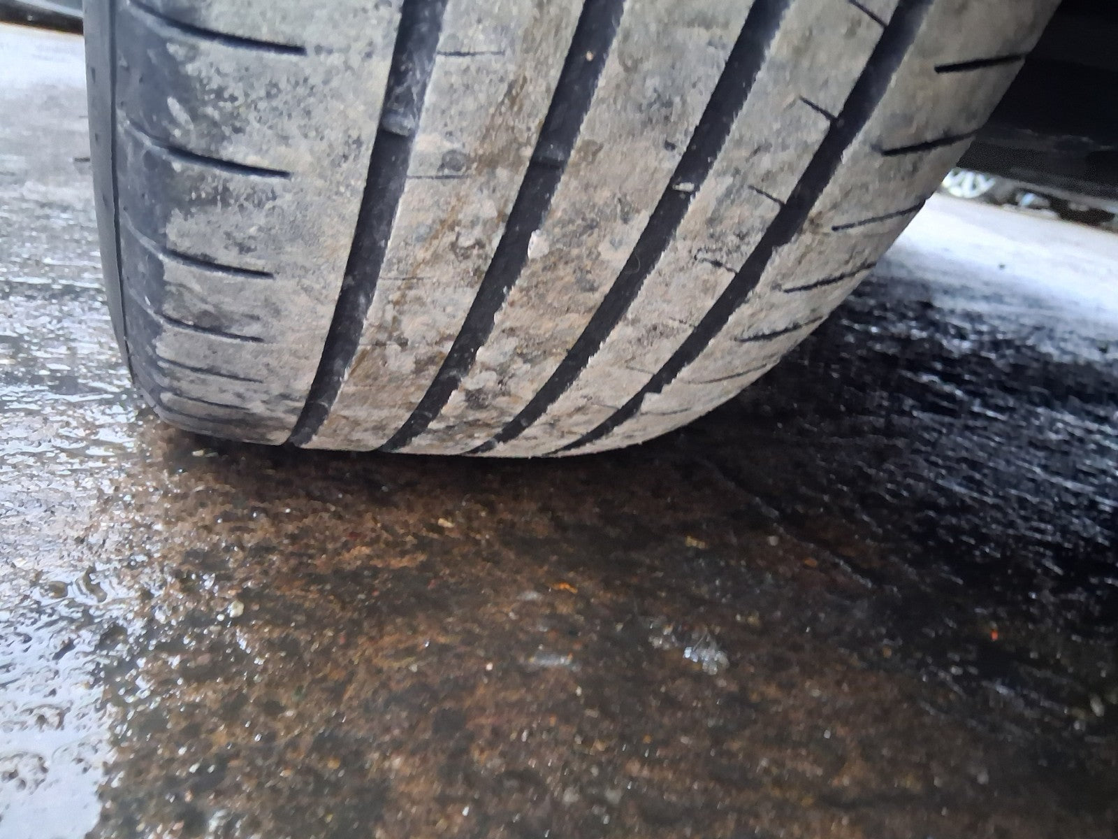 BMW 3 SERIES G20 2019 18 INCH ALLOY WHEEL WITH TYRE 225/45ZR18 REF 4