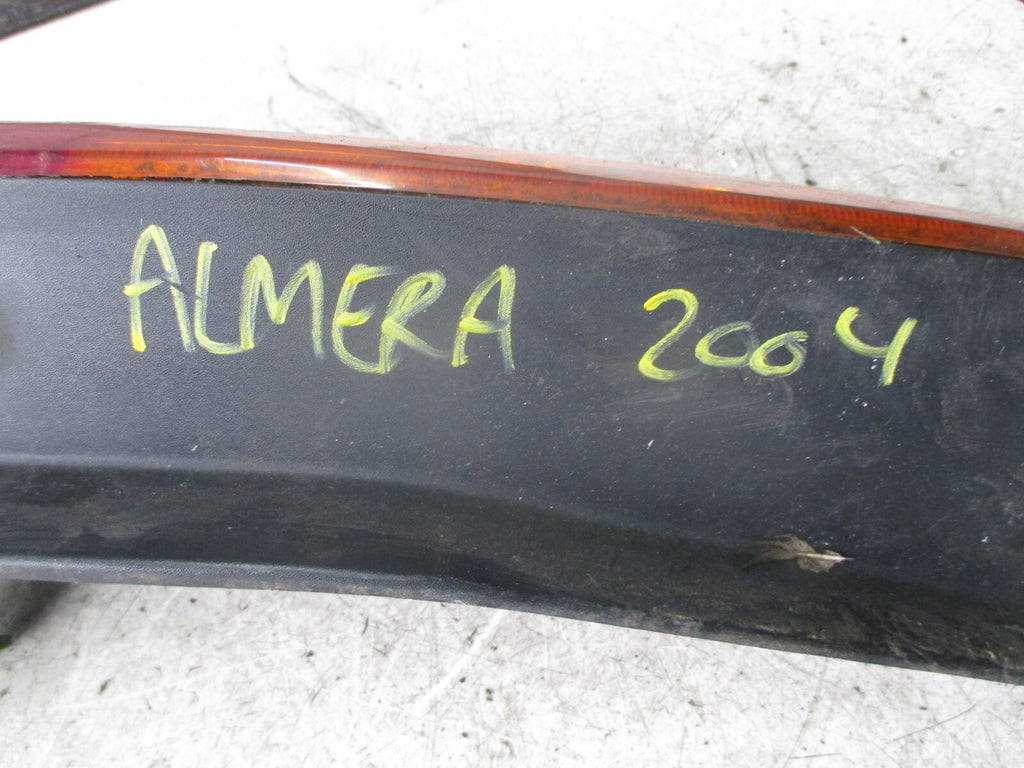 NISSAN ALMERA 2004 NSR PASSENGER SIDE REAR LIGHT