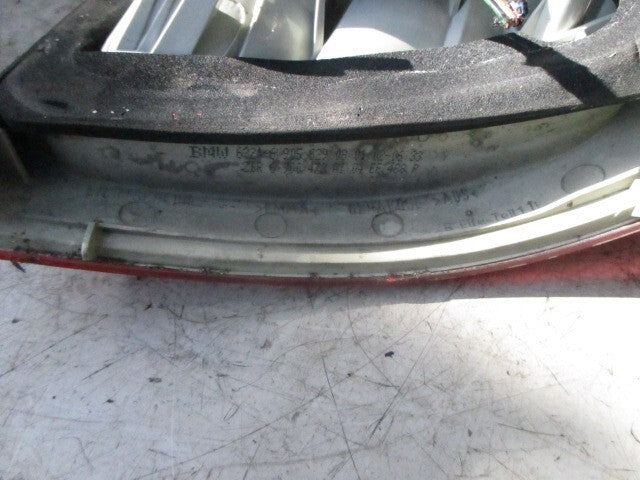 2002 BMW 3 SERIES NSR PASSENGER SIDE REAR BRAKE TAIL LIGHT 28670104