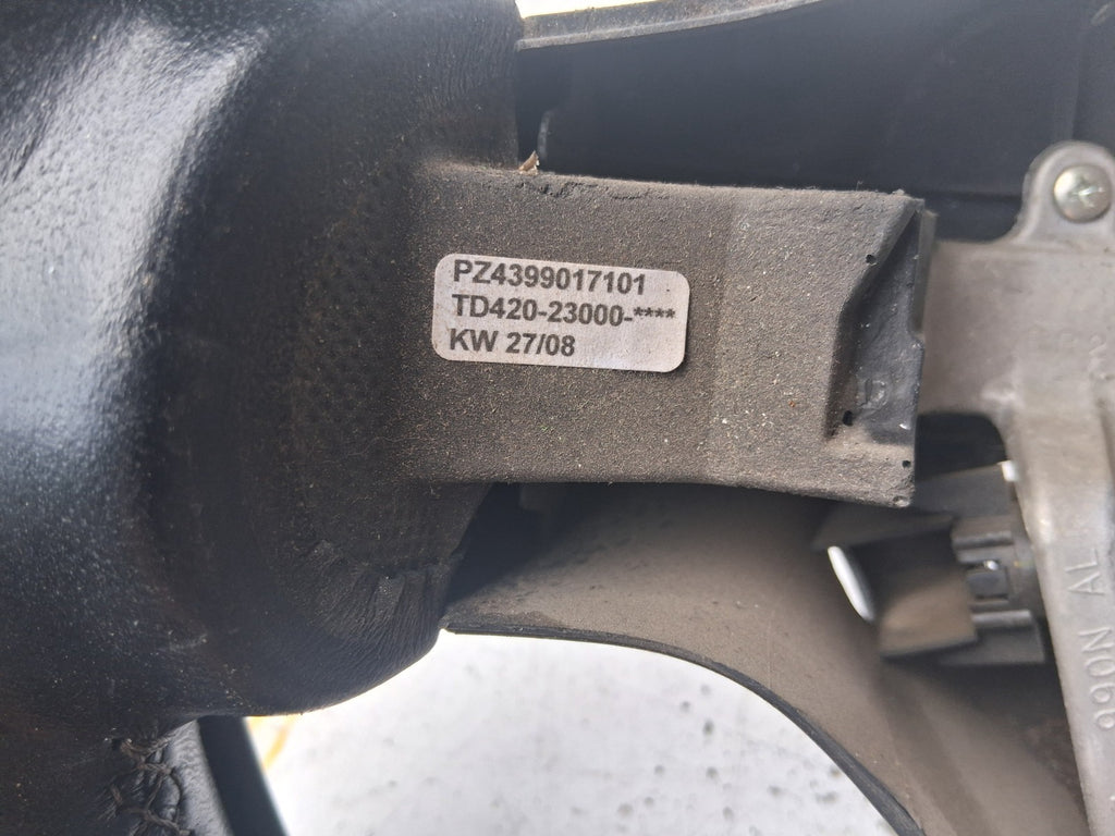 2008 TOYOTA AYGO MK1 3 SPOKE DRIVER FRONT STEERING WHEEL