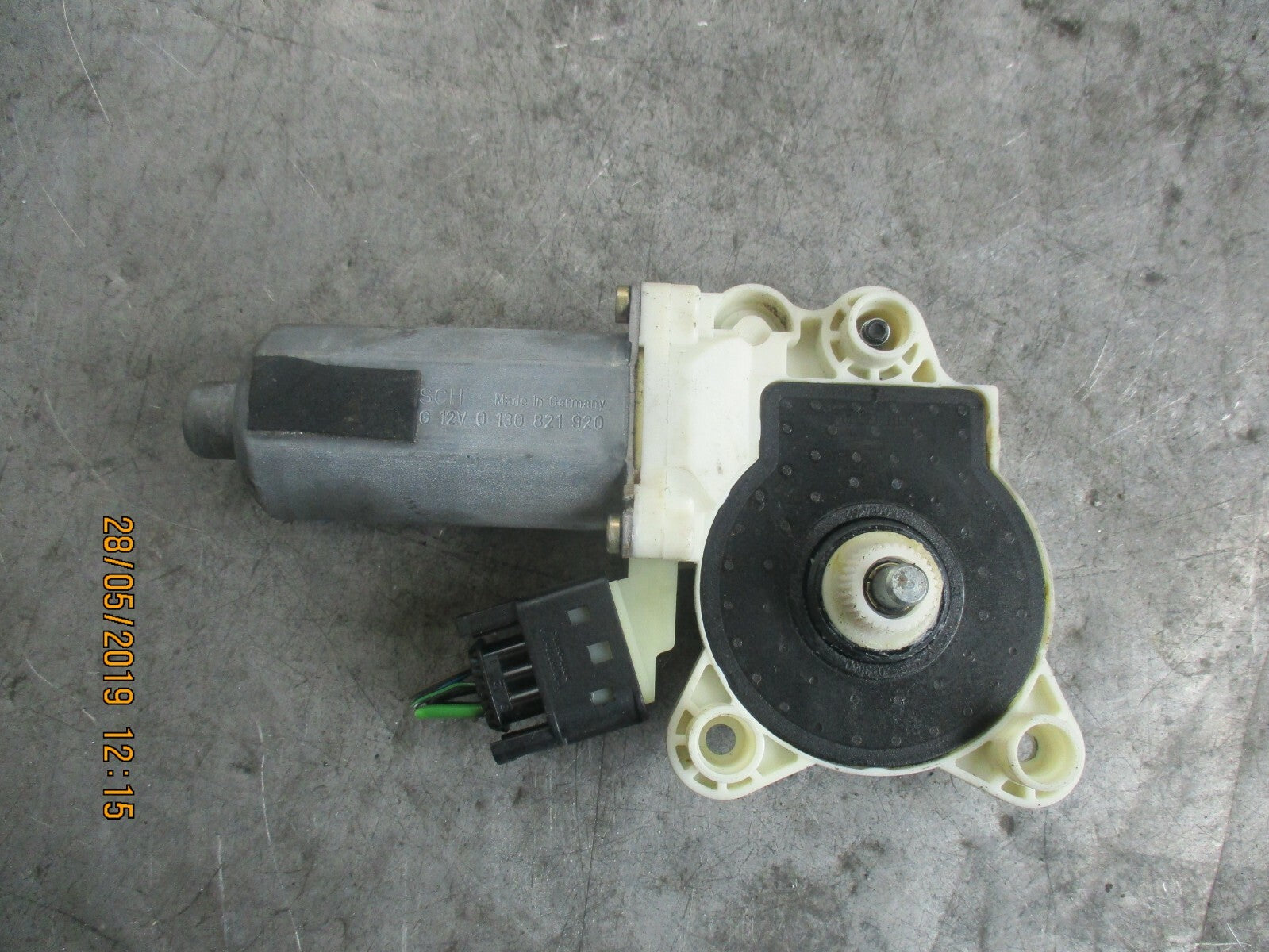 MERCEDES BENZ CLK CLASS C209 3 DOOR OSF DRIVER FRONT WINDOW MOTOR A2308200942