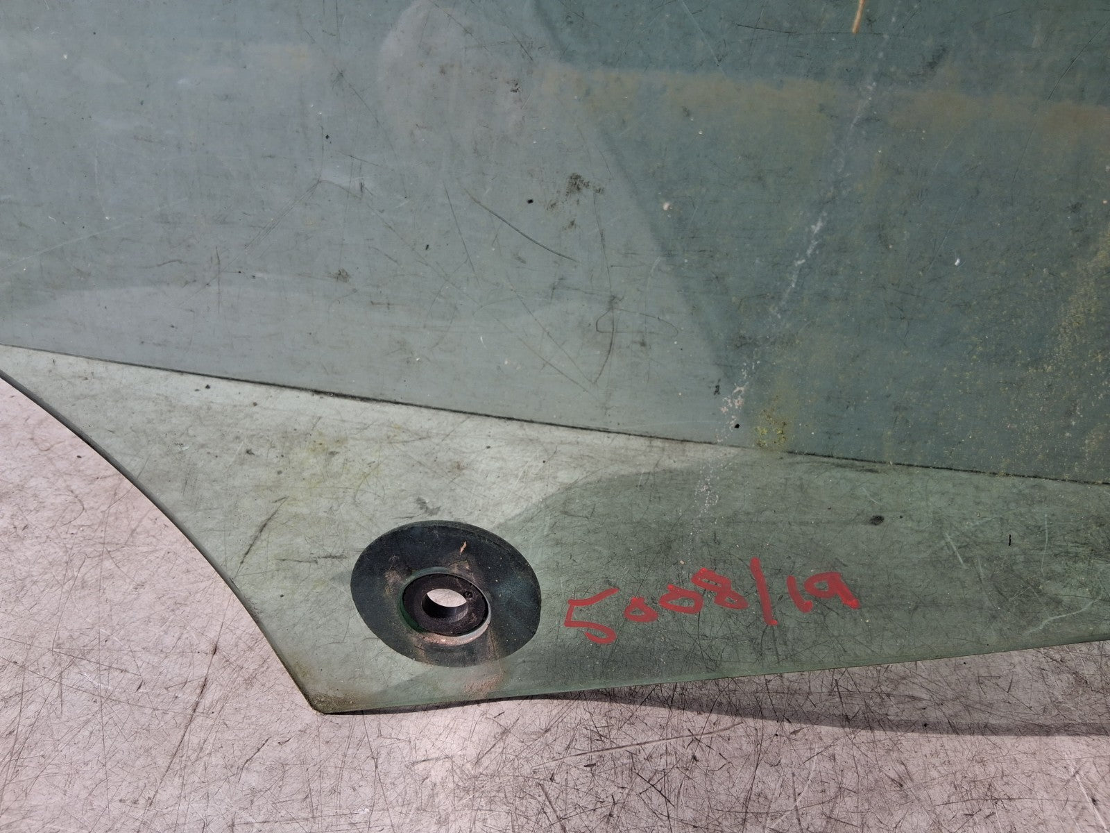 2019 PEUGEOT 5008 MK2 OSF DRIVER SIDE FRONT RIGHT WINDOW GLASS