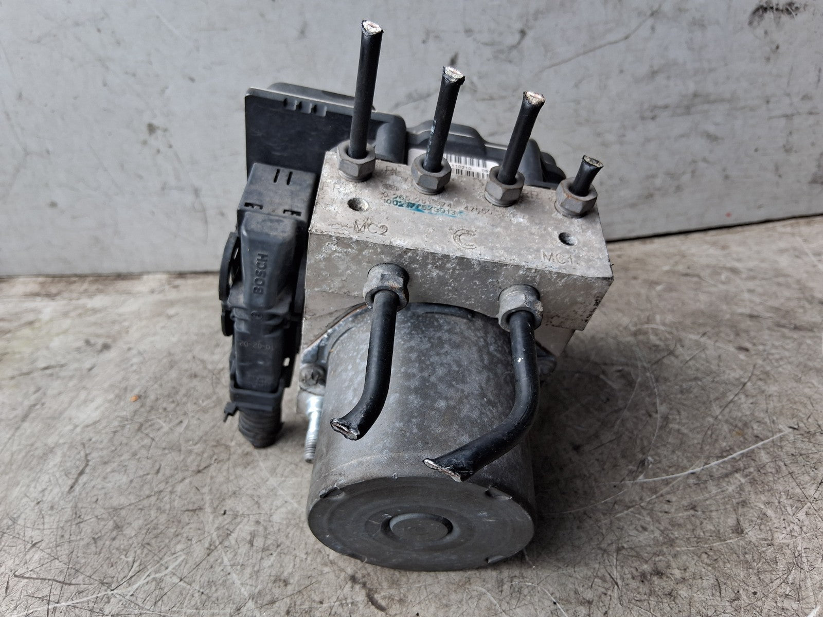 NISSAN QASHQAI J10 2012 1.5 DIESEL ABS PUMP CONTROL MODULE 0265251374