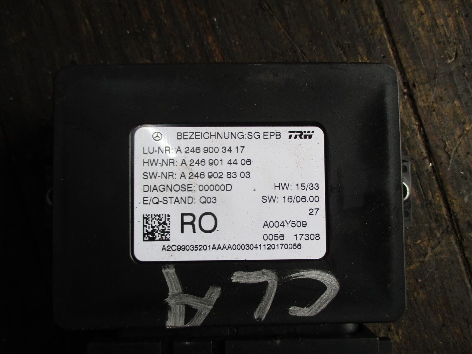 MERCEDES BENZ CLA 2017 PARKING BRAKE CONTROL MODULE A2469003417